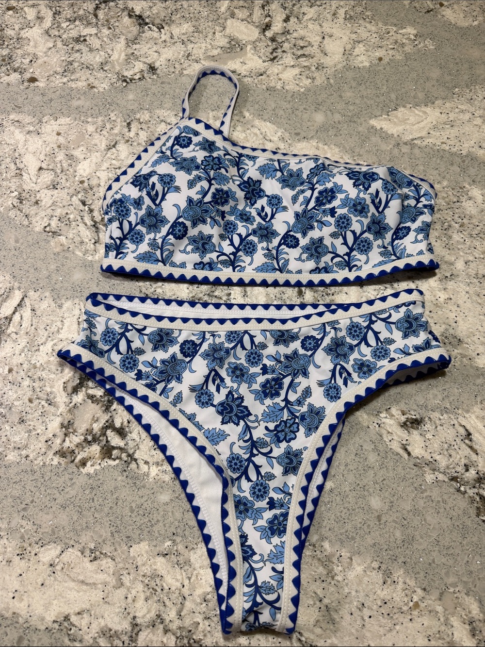 Never worn with Liner; Blue Floral women’s Two-Piece One-Piece Style Swim Set